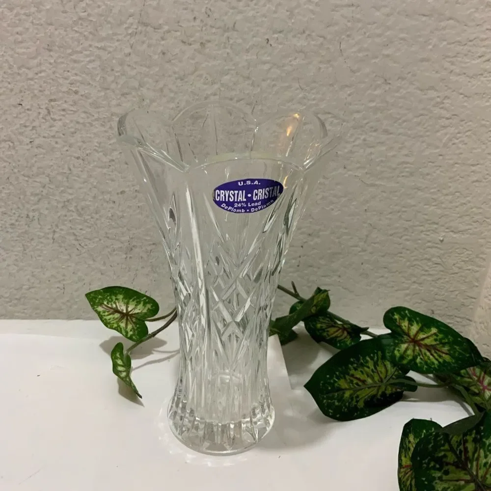 Crystal DePlomb / Cristal DePomo Lead Flared Scalloped 8-3/4